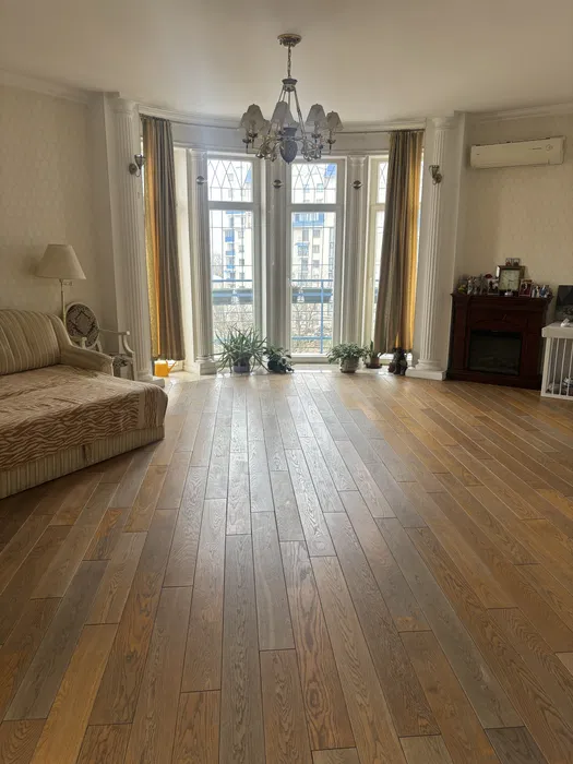 Мукачівський провулок, квартира 140м2
