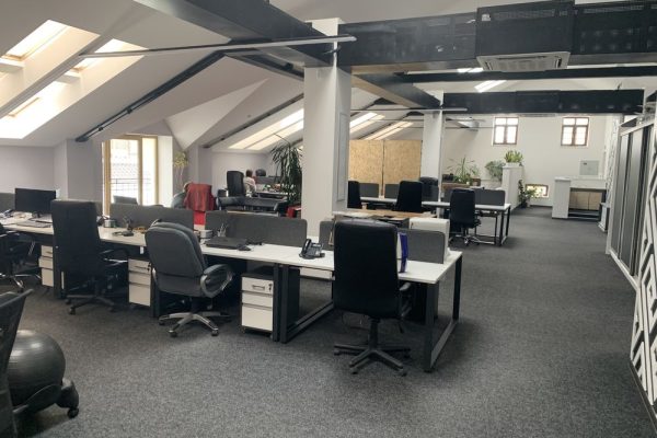 Rent a renovated and furnished office in the center of Lviv